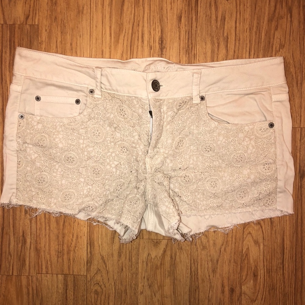 ♥️American Eagle Lace Shorts ♥️